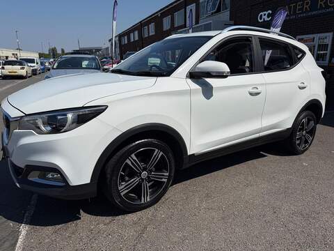 MG MG ZS 1.5 VTi-TECH Exclusive SUV 5dr Petrol Manual Euro 6 (s/s) (106 ps) - U675