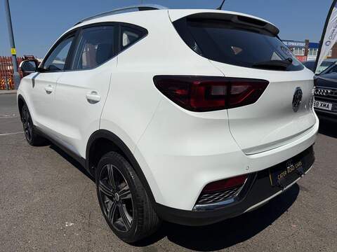 MG MG ZS 1.5 VTi-TECH Exclusive SUV 5dr Petrol Manual Euro 6 (s/s) (106 ps) - U675
