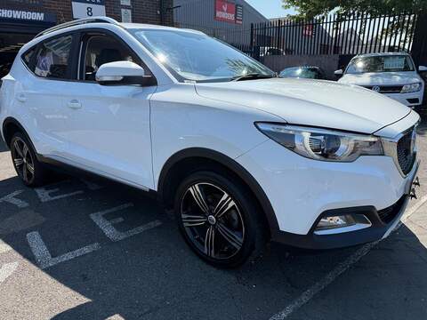 MG MG ZS 1.5 VTi-TECH Exclusive SUV 5dr Petrol Manual Euro 6 (s/s) (106 ps) - U675