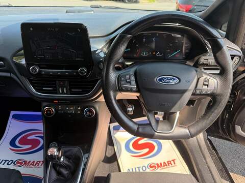 Ford Fiesta 1.0T EcoBoost ST-Line Hatchback 3dr Petrol Manual Euro 6 (s/s) (125 ps) - U676