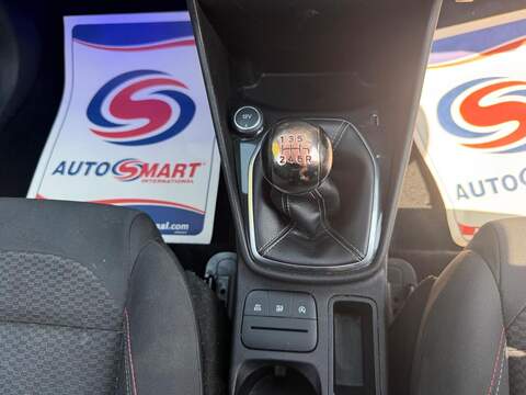 Ford Fiesta 1.0T EcoBoost ST-Line Hatchback 3dr Petrol Manual Euro 6 (s/s) (125 ps) - U676