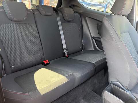 Ford Fiesta 1.0T EcoBoost ST-Line Hatchback 3dr Petrol Manual Euro 6 (s/s) (125 ps) - U676