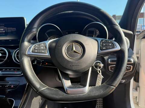 Mercedes-Benz C Class 2.1 C300dh AMG Line (Premium Plus) Saloon 4dr Diesel Hybrid G-Tronic+ Euro 6 (s/s) (231 ps) - U677
