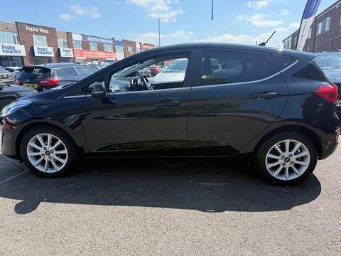 Ford Fiesta 1.0T EcoBoost GPF Titanium Hatchback 5dr Petrol Manual Euro 6 (s/s) (125 ps) - U678