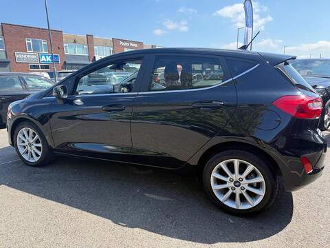 Ford Fiesta 1.0T EcoBoost GPF Titanium Hatchback 5dr Petrol Manual Euro 6 (s/s) (125 ps) - U678