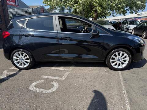 Ford Fiesta 1.0T EcoBoost GPF Titanium Hatchback 5dr Petrol Manual Euro 6 (s/s) (125 ps) - U678