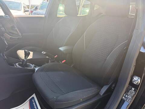 Ford Fiesta 1.0T EcoBoost GPF Titanium Hatchback 5dr Petrol Manual Euro 6 (s/s) (125 ps) - U678