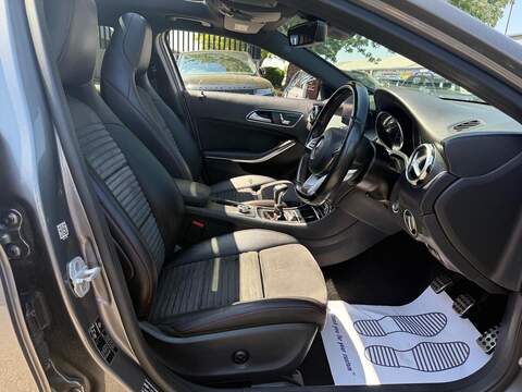 Mercedes-Benz GLA 2.1 GLA200d AMG Line (Premium Plus) SUV 5dr Diesel Manual Euro 6 (s/s) (136 ps) - U679