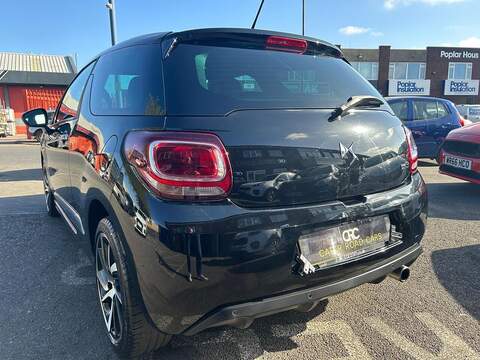 DS AUTOMOBILES DS 3 1.2 PureTech Connected Chic Euro 6 3dr - U68