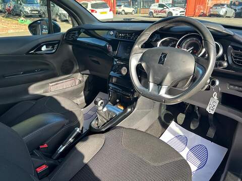 DS AUTOMOBILES DS 3 1.2 PureTech Connected Chic Euro 6 3dr - U68