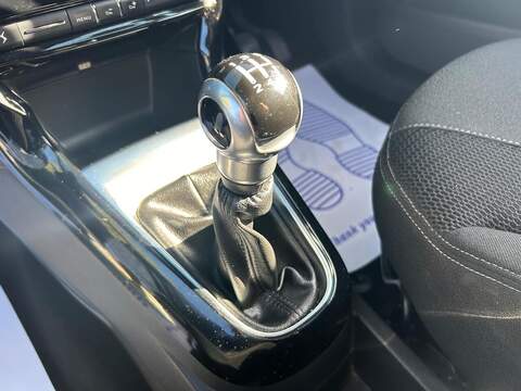 DS AUTOMOBILES DS 3 1.2 PureTech Connected Chic Euro 6 3dr - U68