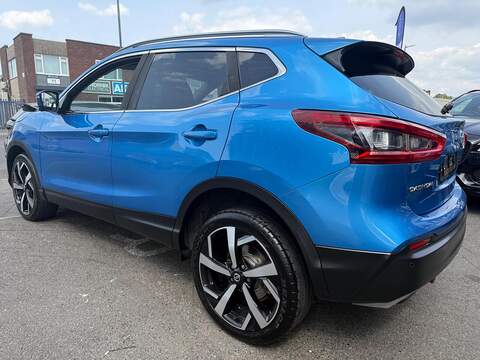 Nissan Qashqai 1.6 dCi Tekna 4WD Euro 6 (s/s) 5dr - U682