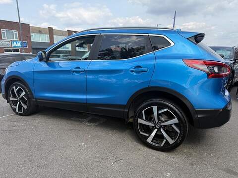Nissan Qashqai 1.6 dCi Tekna 4WD Euro 6 (s/s) 5dr - U682