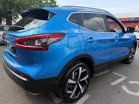 Nissan Qashqai 1.6 dCi Tekna 4WD Euro 6 (s/s) 5dr - U682