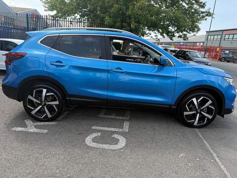 Nissan Qashqai 1.6 dCi Tekna 4WD Euro 6 (s/s) 5dr - U682