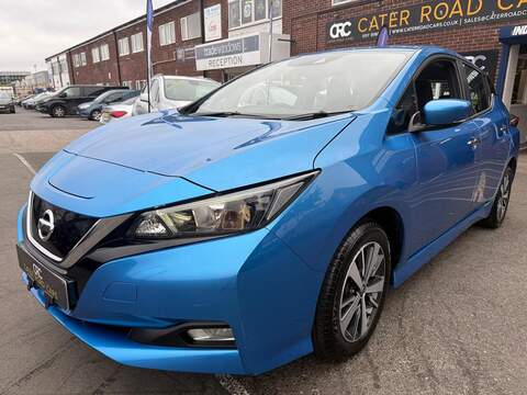 Nissan Leaf 40kWh Acenta Hatchback 5dr Electric Auto (150 ps) - U684