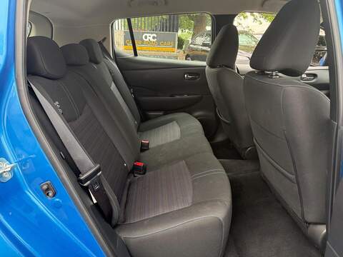 Nissan Leaf 40kWh Acenta Hatchback 5dr Electric Auto (150 ps) - U684