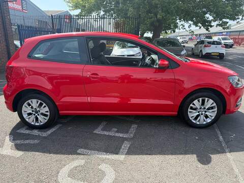 Volkswagen Polo 1.0 BlueMotion Tech SE Hatchback 3dr Petrol Manual Euro 6 (s/s) (60 ps) - U685