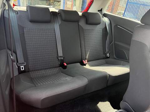 Volkswagen Polo 1.0 BlueMotion Tech SE Hatchback 3dr Petrol Manual Euro 6 (s/s) (60 ps) - U685