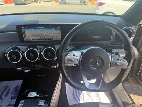 Mercedes-Benz CLA 2.0 CLA220 AMG Line Coupe 4dr Petrol 7G-DCT Euro 6 (s/s) (190 ps) - U686