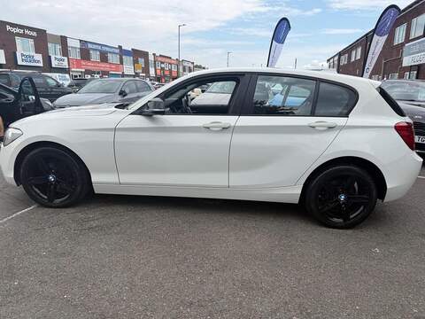 BMW 1 Series 2.0 116d Sport Hatchback 5dr Diesel Manual Euro 5 (s/s) (116 ps) - U687