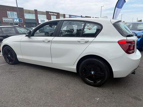 BMW 1 Series 2.0 116d Sport Hatchback 5dr Diesel Manual Euro 5 (s/s) (116 ps) - U687