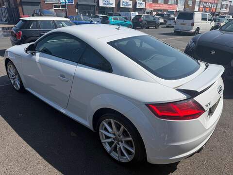 Audi TT 2.0 TFSI Sport Coupe 3dr Petrol Manual Euro 6 (s/s) (230 ps) - U689