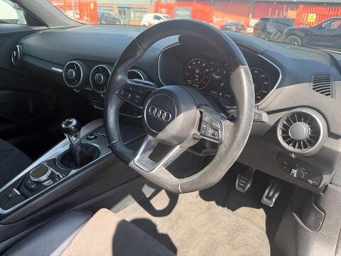 Audi TT 2.0 TFSI Sport Coupe 3dr Petrol Manual Euro 6 (s/s) (230 ps) - U689
