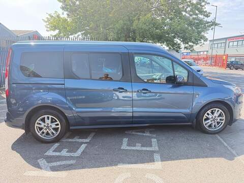 Ford Grand Tourneo Connect 1.5 EcoBlue Titanium MPV 5dr Diesel Auto Euro 6 (s/s) (120 ps) - U690