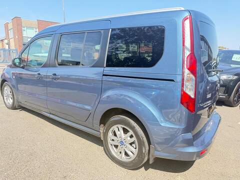Ford Grand Tourneo Connect 1.5 EcoBlue Titanium MPV 5dr Diesel Auto Euro 6 (s/s) (120 ps) - U690