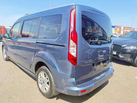 Ford Grand Tourneo Connect 1.5 EcoBlue Titanium MPV 5dr Diesel Auto Euro 6 (s/s) (120 ps) - U690