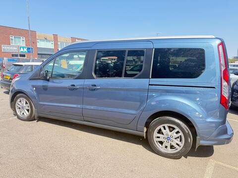 Ford Grand Tourneo Connect 1.5 EcoBlue Titanium MPV 5dr Diesel Auto Euro 6 (s/s) (120 ps) - U690