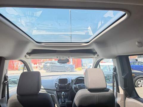 Ford Grand Tourneo Connect 1.5 EcoBlue Titanium MPV 5dr Diesel Auto Euro 6 (s/s) (120 ps) - U690