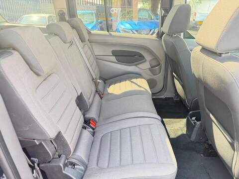 Ford Grand Tourneo Connect 1.5 EcoBlue Titanium MPV 5dr Diesel Auto Euro 6 (s/s) (120 ps) - U690