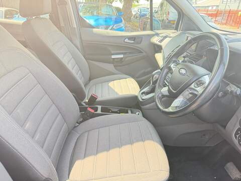 Ford Grand Tourneo Connect 1.5 EcoBlue Titanium MPV 5dr Diesel Auto Euro 6 (s/s) (120 ps) - U690