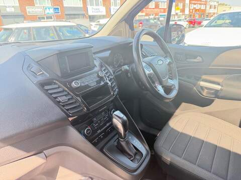 Ford Grand Tourneo Connect 1.5 EcoBlue Titanium MPV 5dr Diesel Auto Euro 6 (s/s) (120 ps) - U690