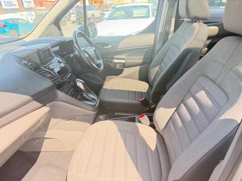 Ford Grand Tourneo Connect 1.5 EcoBlue Titanium MPV 5dr Diesel Auto Euro 6 (s/s) (120 ps) - U690