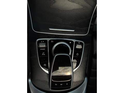 Mercedes-Benz C Class 2.1 C250d AMG Line (Premium Plus) Coupe 2dr Diesel G-Tronic+ Euro 6 (s/s) (204 ps) - U691