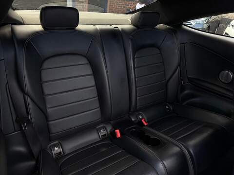 Mercedes-Benz C Class 2.1 C250d AMG Line (Premium Plus) Coupe 2dr Diesel G-Tronic+ Euro 6 (s/s) (204 ps) - U691