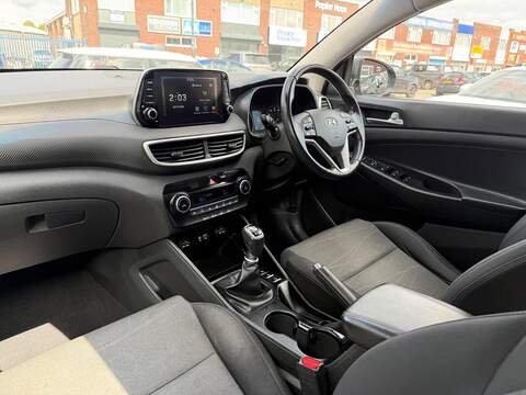 Hyundai TUCSON 1.6 CRDi SE Nav SUV 5dr Diesel Manual Euro 6 (s/s) (115 ps) - U692
