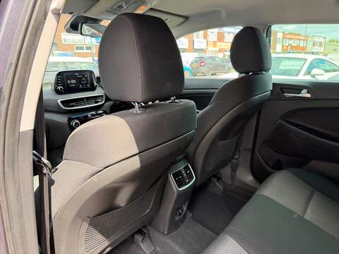 Hyundai TUCSON 1.6 CRDi SE Nav SUV 5dr Diesel Manual Euro 6 (s/s) (115 ps) - U692