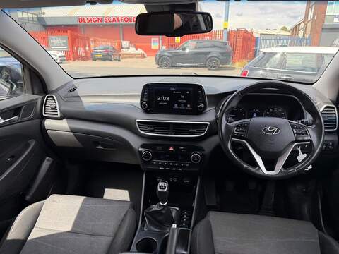 Hyundai TUCSON 1.6 CRDi SE Nav SUV 5dr Diesel Manual Euro 6 (s/s) (115 ps) - U692