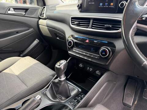 Hyundai TUCSON 1.6 CRDi SE Nav SUV 5dr Diesel Manual Euro 6 (s/s) (115 ps) - U692
