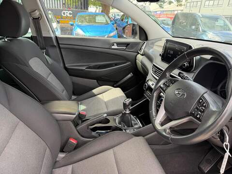 Hyundai TUCSON 1.6 CRDi SE Nav SUV 5dr Diesel Manual Euro 6 (s/s) (115 ps) - U692