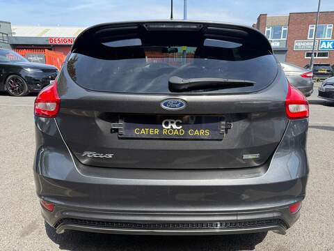 Ford Focus 1.0T EcoBoost ST-Line Hatchback 5dr Petrol Manual Euro 6 (s/s) (140 ps) - U693