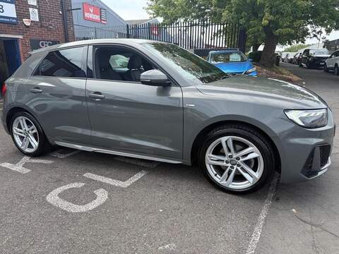 Audi A1 1.0 TFSI 30 S line Sportback 5dr Petrol Manual Euro 6 (s/s) (116 ps) - U694