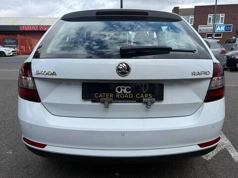 Skoda Rapid Spaceback 1.0 TSI GPF SE Tech Hatchback 5dr Petrol Manual Euro 6 (s/s) (95 ps) - U695