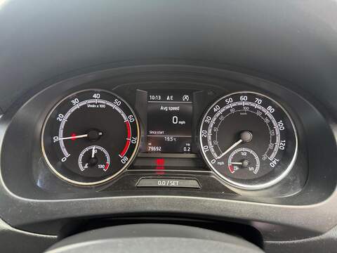 Skoda Rapid Spaceback 1.0 TSI GPF SE Tech Hatchback 5dr Petrol Manual Euro 6 (s/s) (95 ps) - U695