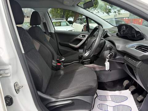 Peugeot 2008 1.6 BlueHDi Active SUV 5dr Diesel Manual Euro 6 (s/s) (100 ps) - U697