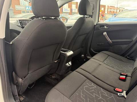 Peugeot 2008 1.6 BlueHDi Active SUV 5dr Diesel Manual Euro 6 (s/s) (100 ps) - U697